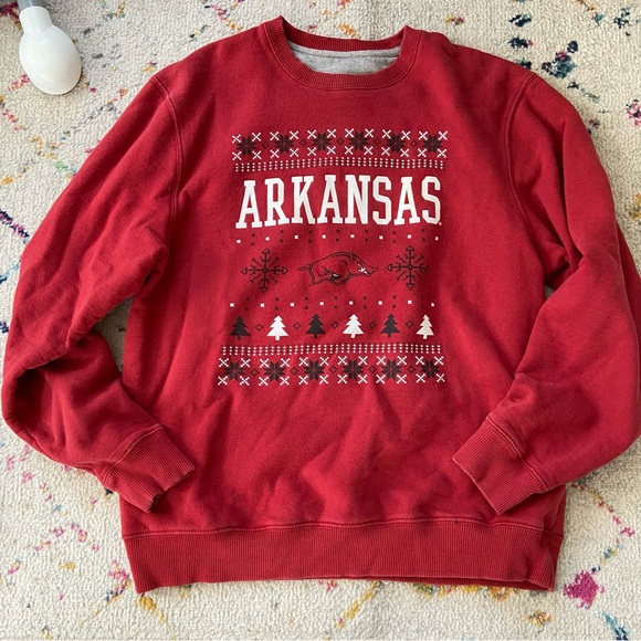 Arkansas Hogs Razorback Christmas Sweatshirt - Picture 1 of 3